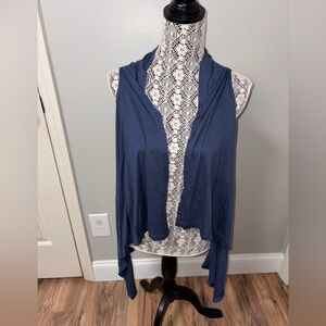 Do everything in love navy tank vest one size open front lightweight all seasons